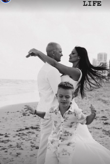 Влад Яма показав, як насолоджується життям після втечі до США (фото)